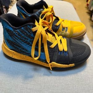 Boys youth Kyrie Irving basketball shoes.